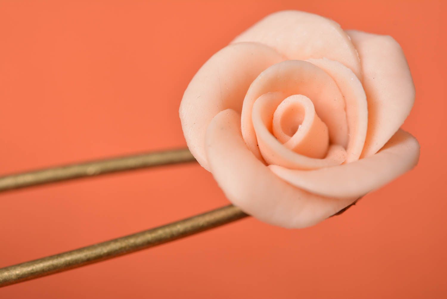 Брошь с цветком из полимерной глины розовая красивая необычная ручной работы фото 5