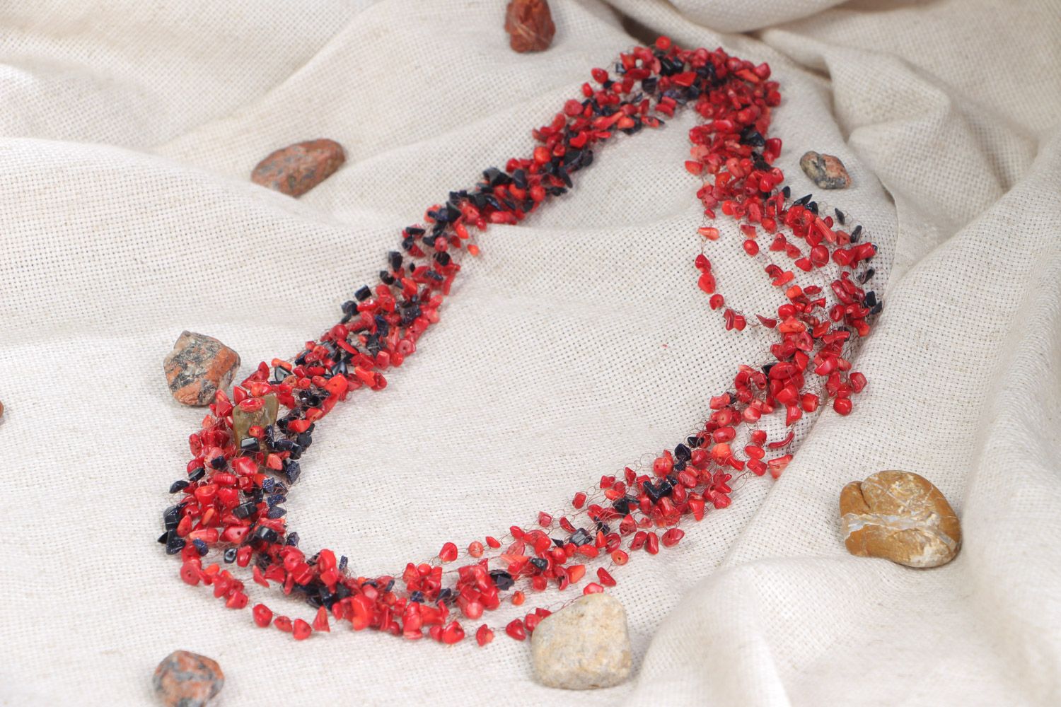 Massive handmade airy beaded necklace with aventurine and coral of red color photo 1