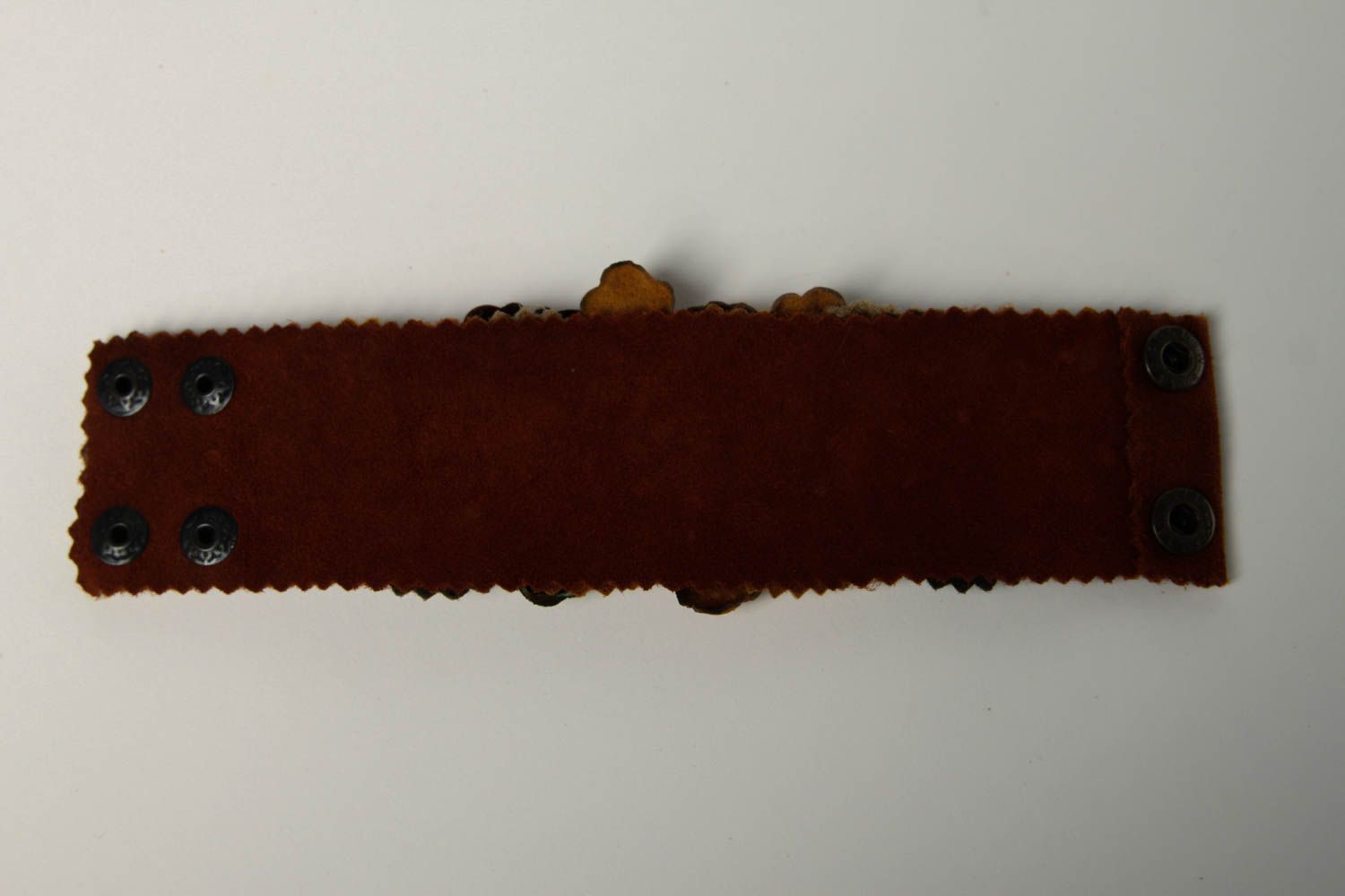 Браслет ручной работы кожаный браслет цветочный авторский кожаный аксессуар фото 4