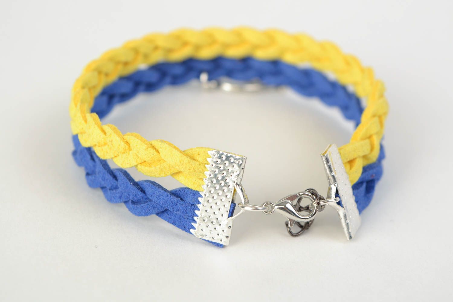 Bright handmade woven suede cord bracelet with bird charm photo 4