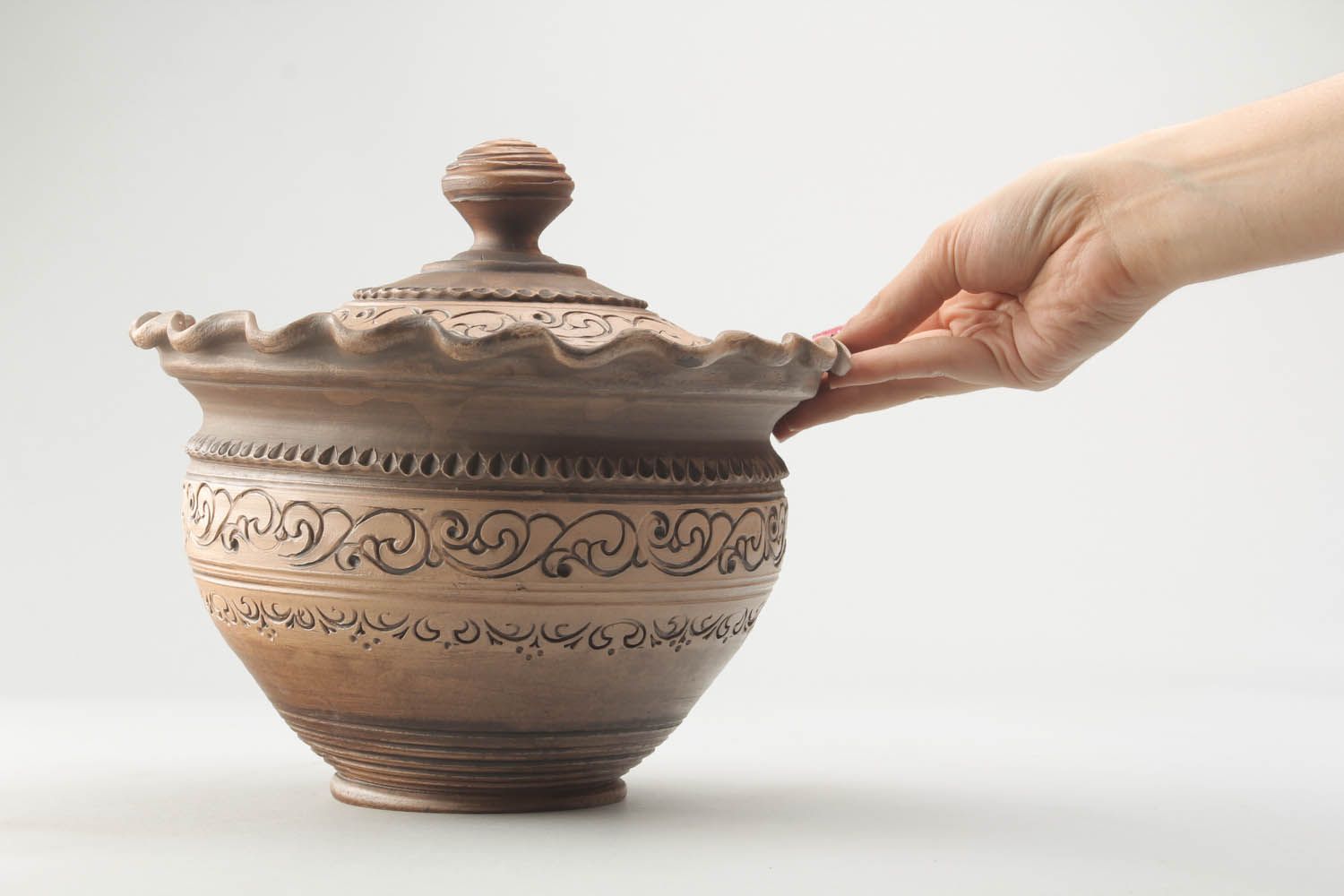 Ceramic handmade pot  photo 2