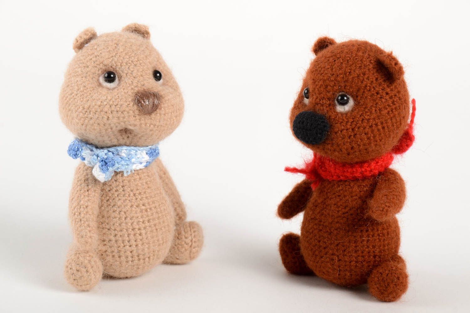 Hand-crocheted stuffed toy handmade soft toys bear toys for children and decor photo 2