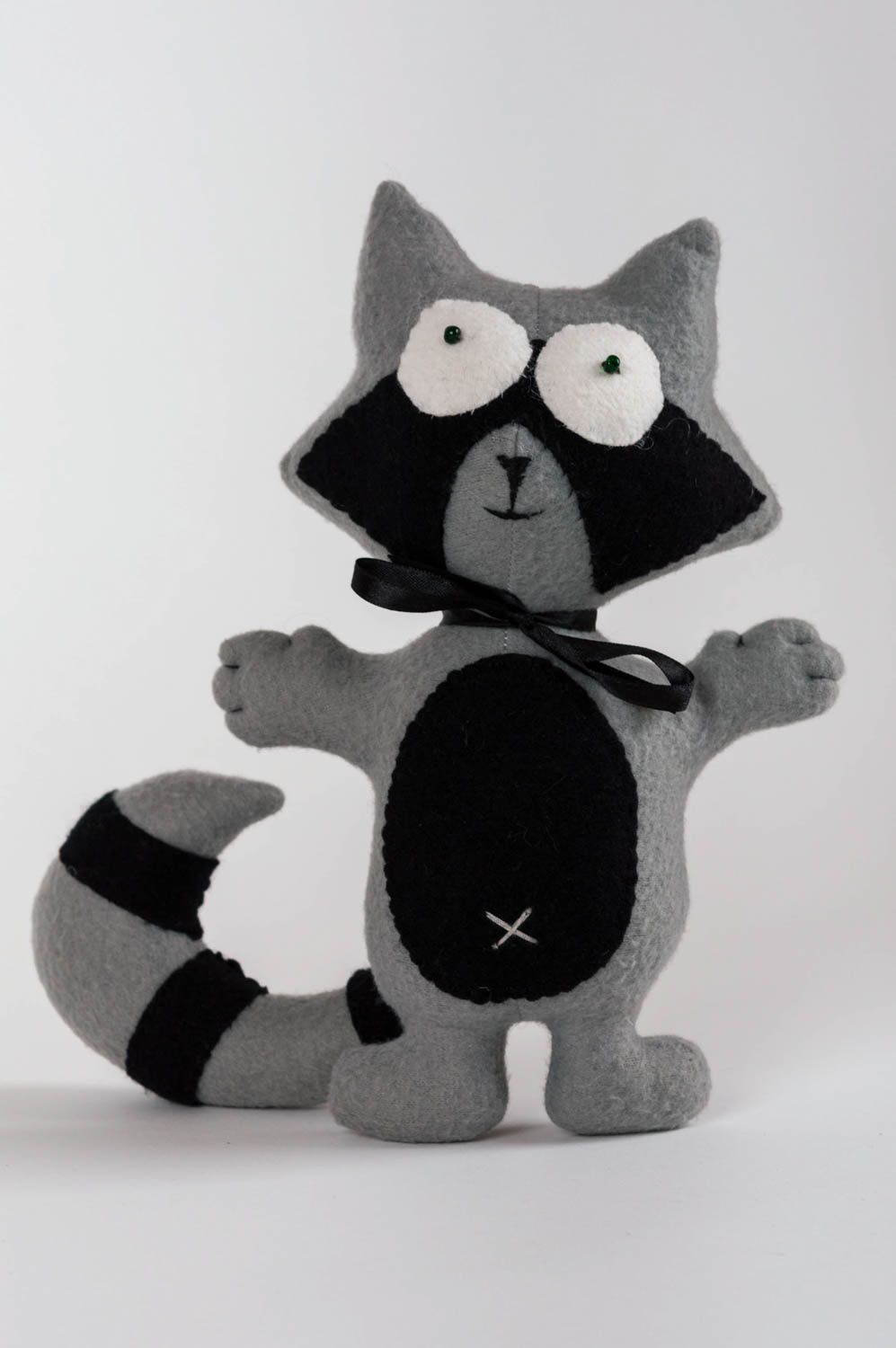 Jouet raton noir gris en tissu décoratif fait main cadeau original pour enfant photo 2