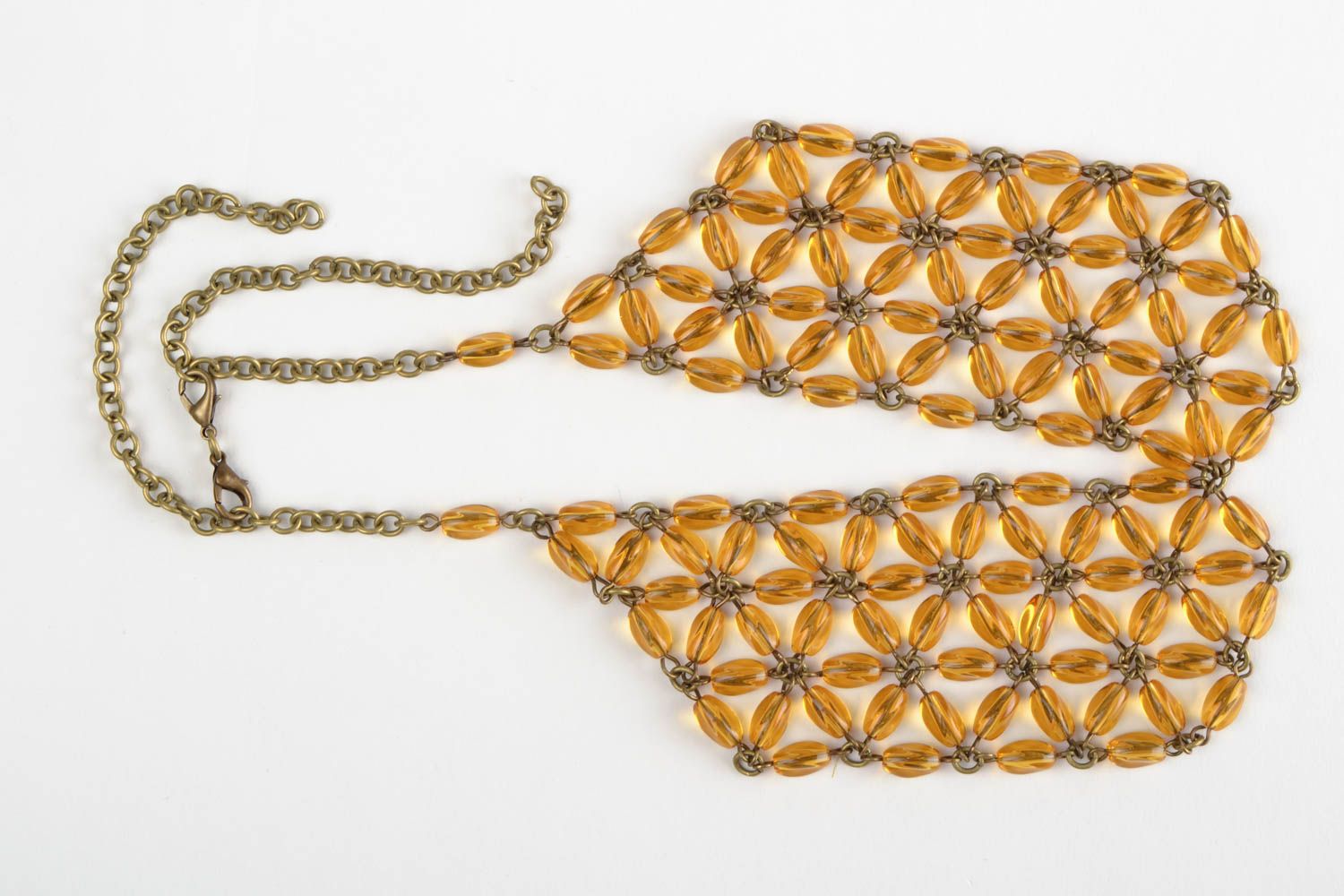 Cuello de moda hecho a mano de cuentas original para vestido de color ambarino  foto 5