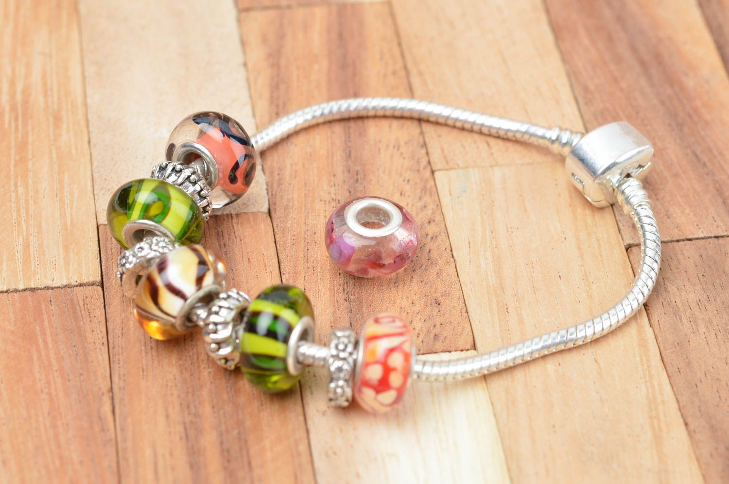 Beautiful handmade glass bead DIY jewelry making ideas art and craft supplies photo 4