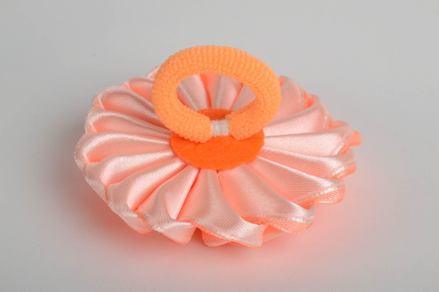 Designer homemade decorative hair band with kanzashi flower of peach color photo 2