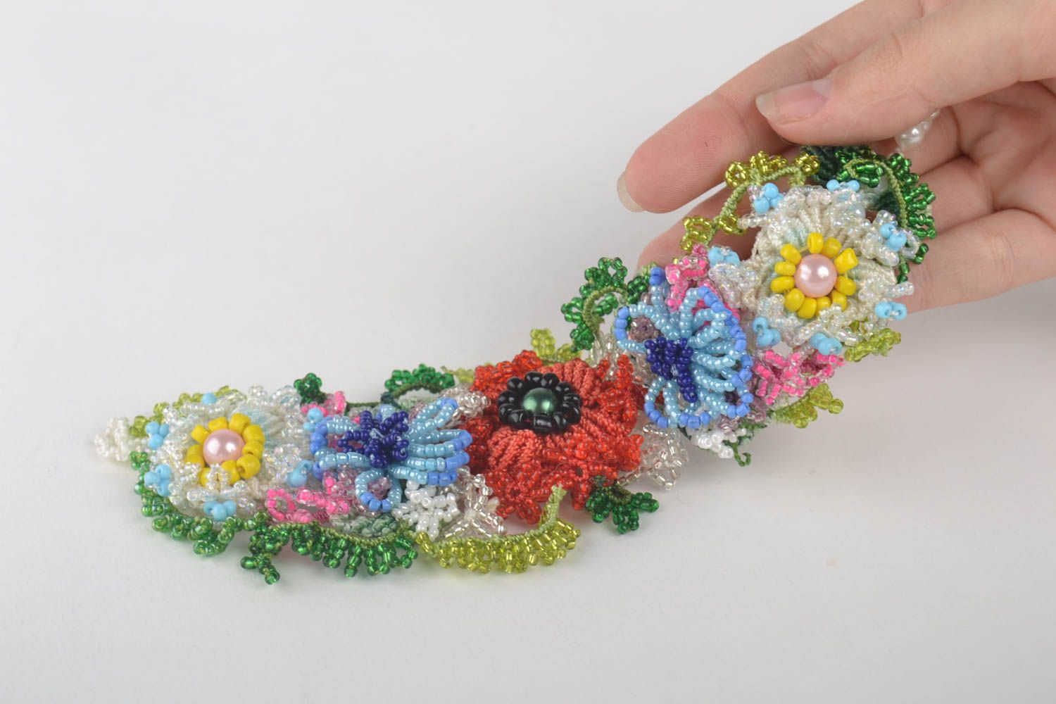 Bracelet textile Bijou fait main Accessoire femme avec fleurs perles de rocaille photo 5
