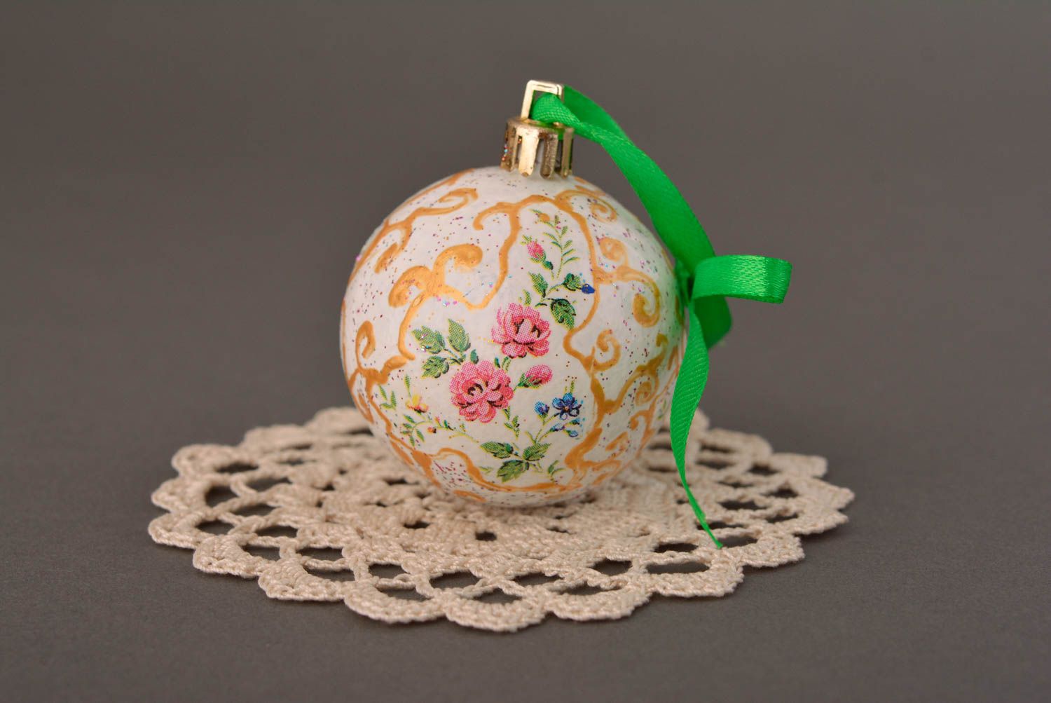 Handmade Christmas tree toy decorative pendant white decoupage toy Christmas gif photo 1
