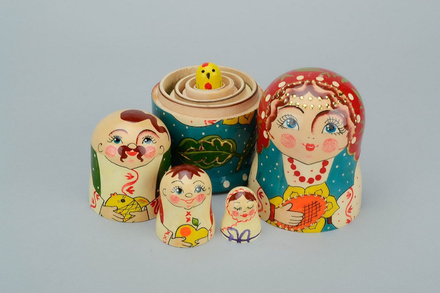 Matrioska dipinta fatta a mano decorazione da casa bambole russe di legno belle
 foto 3