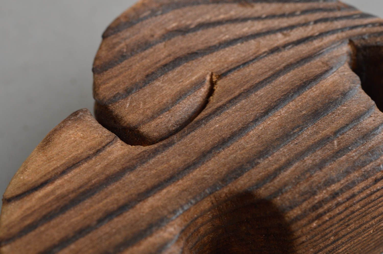Figura de madera de pino artesanal pequeña diseño de interior regalo original  foto 5