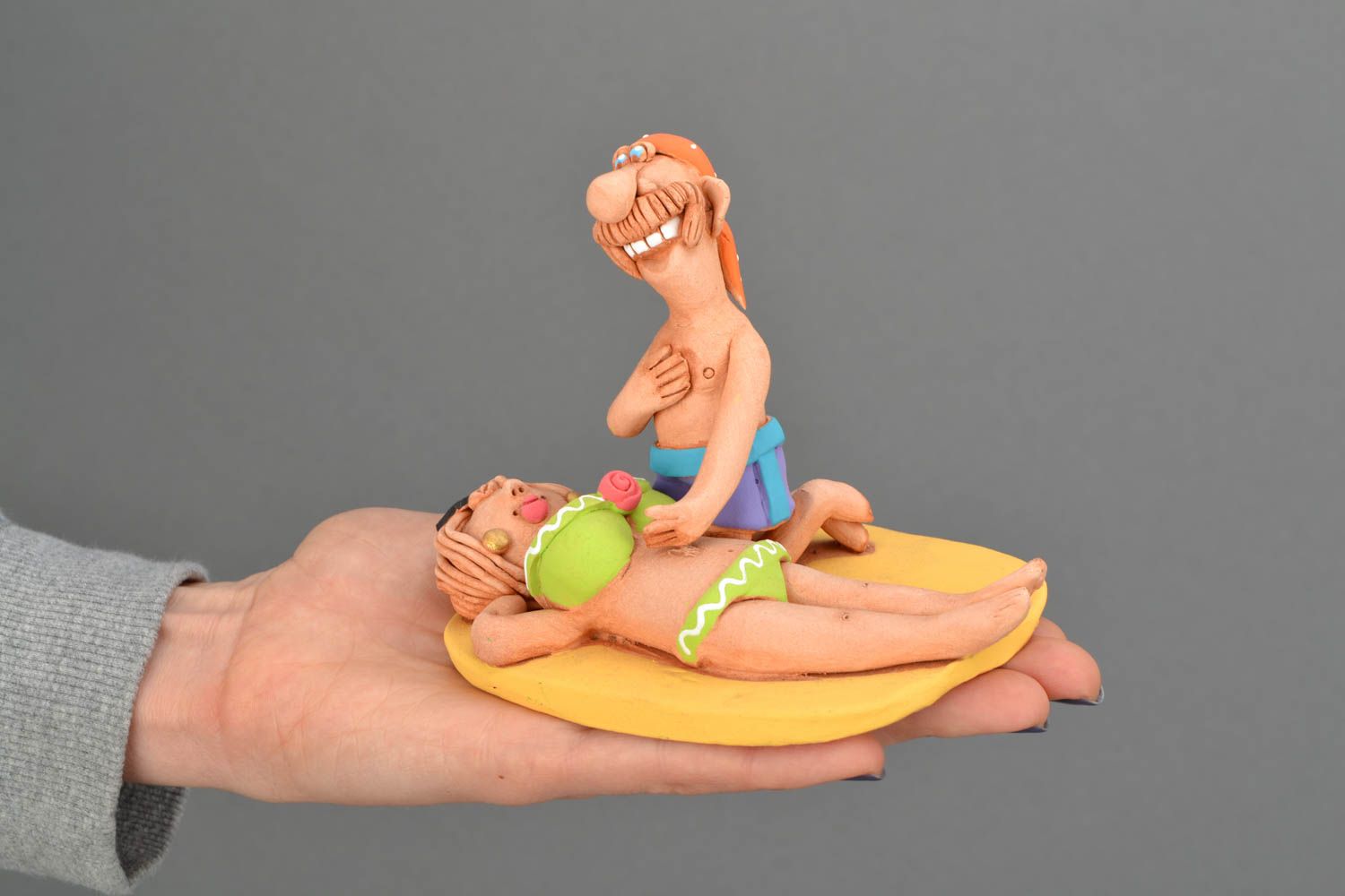 Figurine en céramique originale Massage agréable photo 2