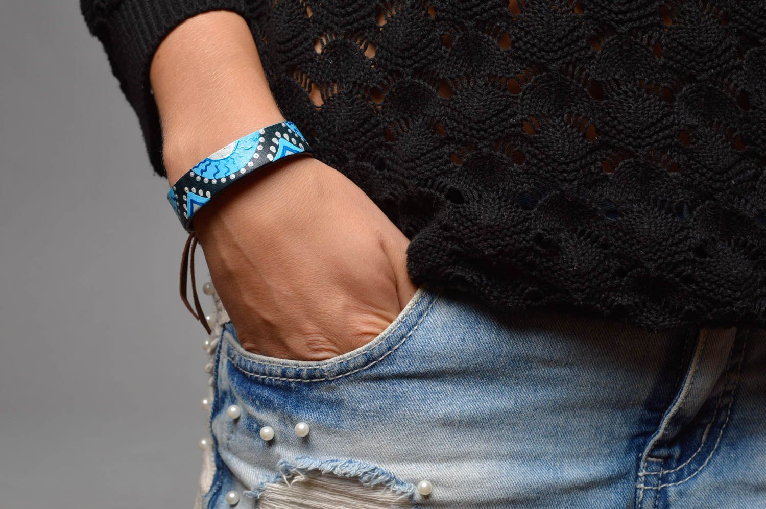 Bracelet cuir naturel Bijou fait main bleu noir blanc peint Accessoire femme photo 5