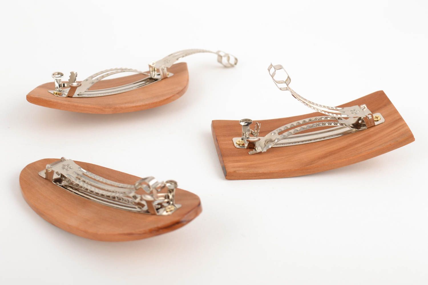 Stilvolle braune Damen Haarspangen aus Holz mit Muster handmade Set 3 Stück foto 2