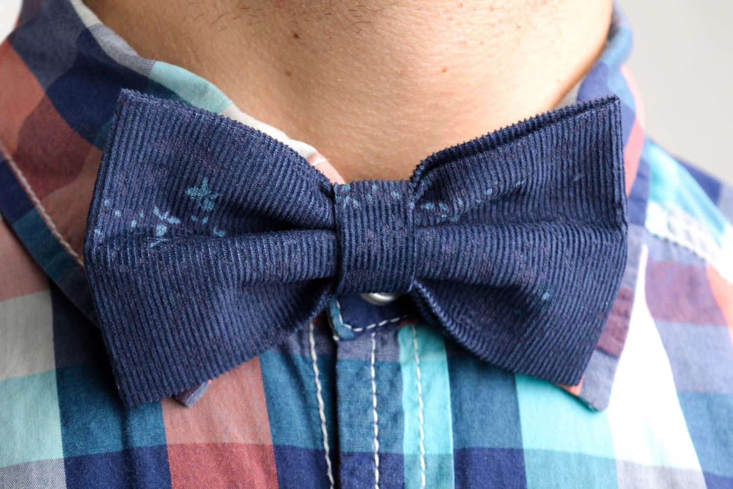 Handmade designer cotton bow tie unusual male bow tie stylish blue bow tie photo 5