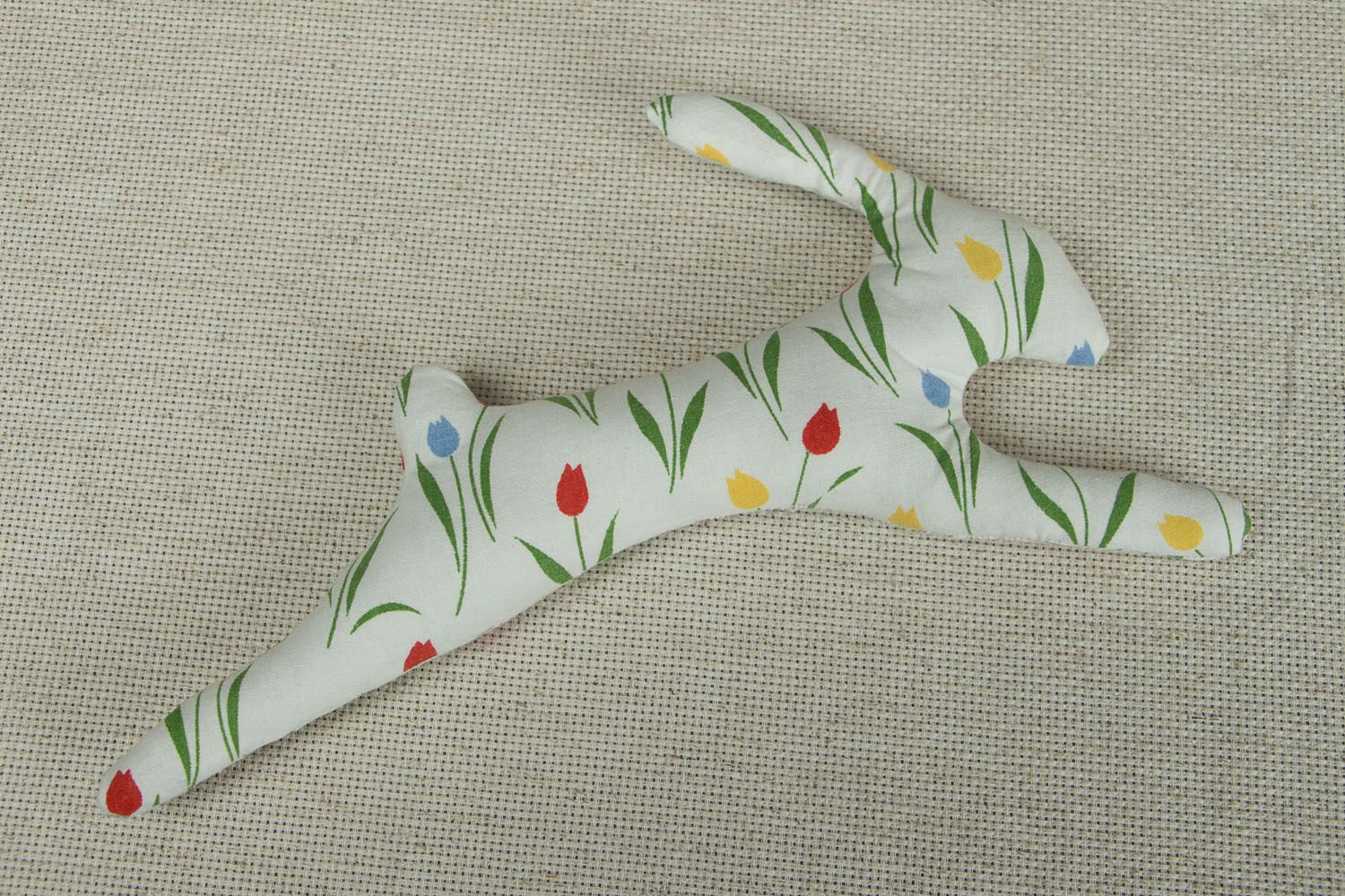 Jouet décoratif en tissu fait main Lapin photo 1