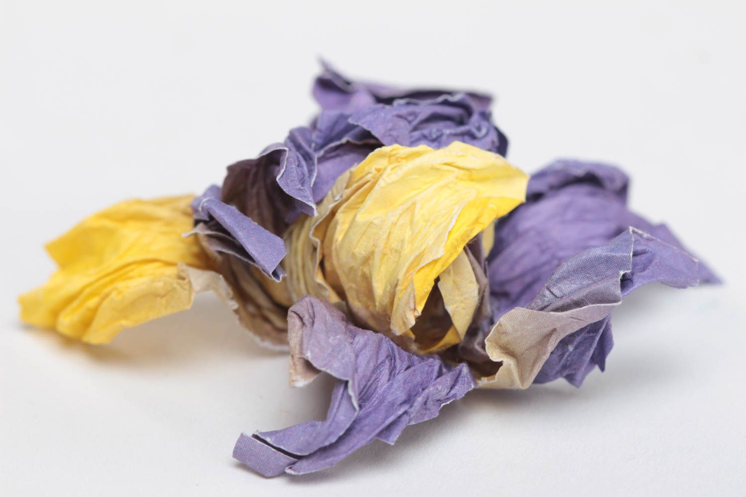 Fleur en papier pour scrapbooking faite main décorative peinte couleur violette photo 3