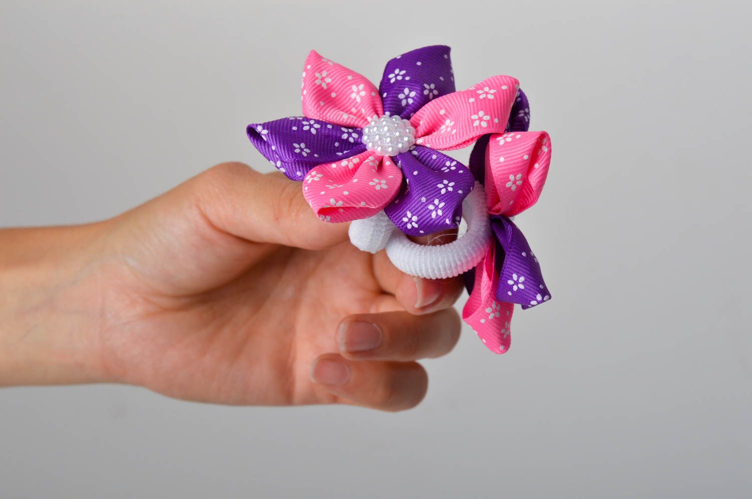 Handmade scrunchies set of hair accessories rep ribbon scrunchies for children photo 2
