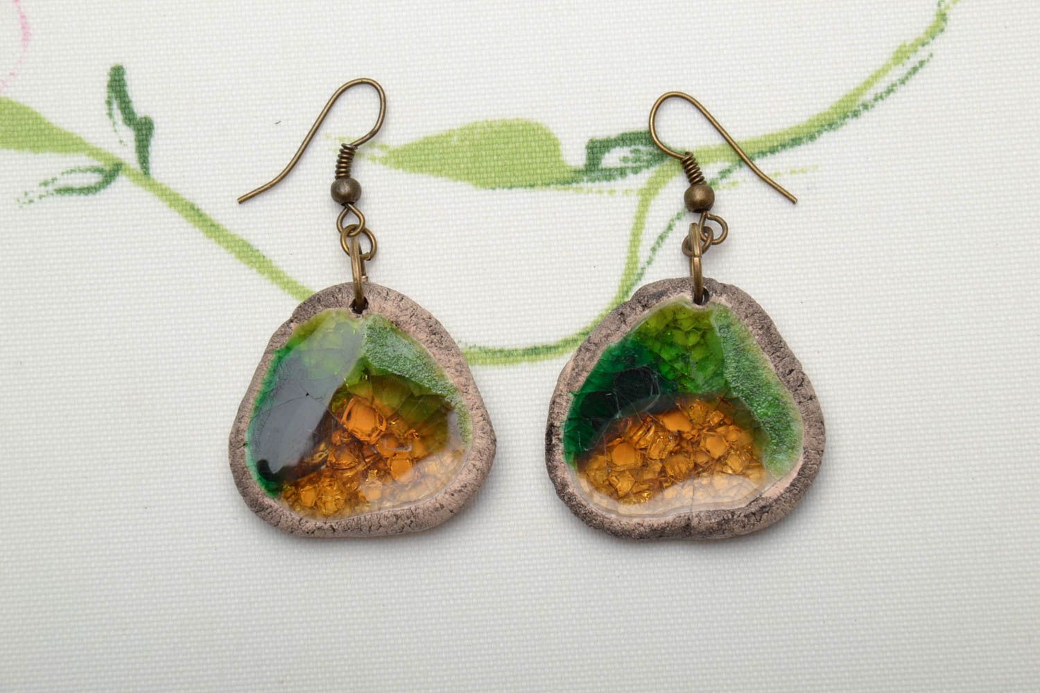 Ceramic earrings with glass photo 1