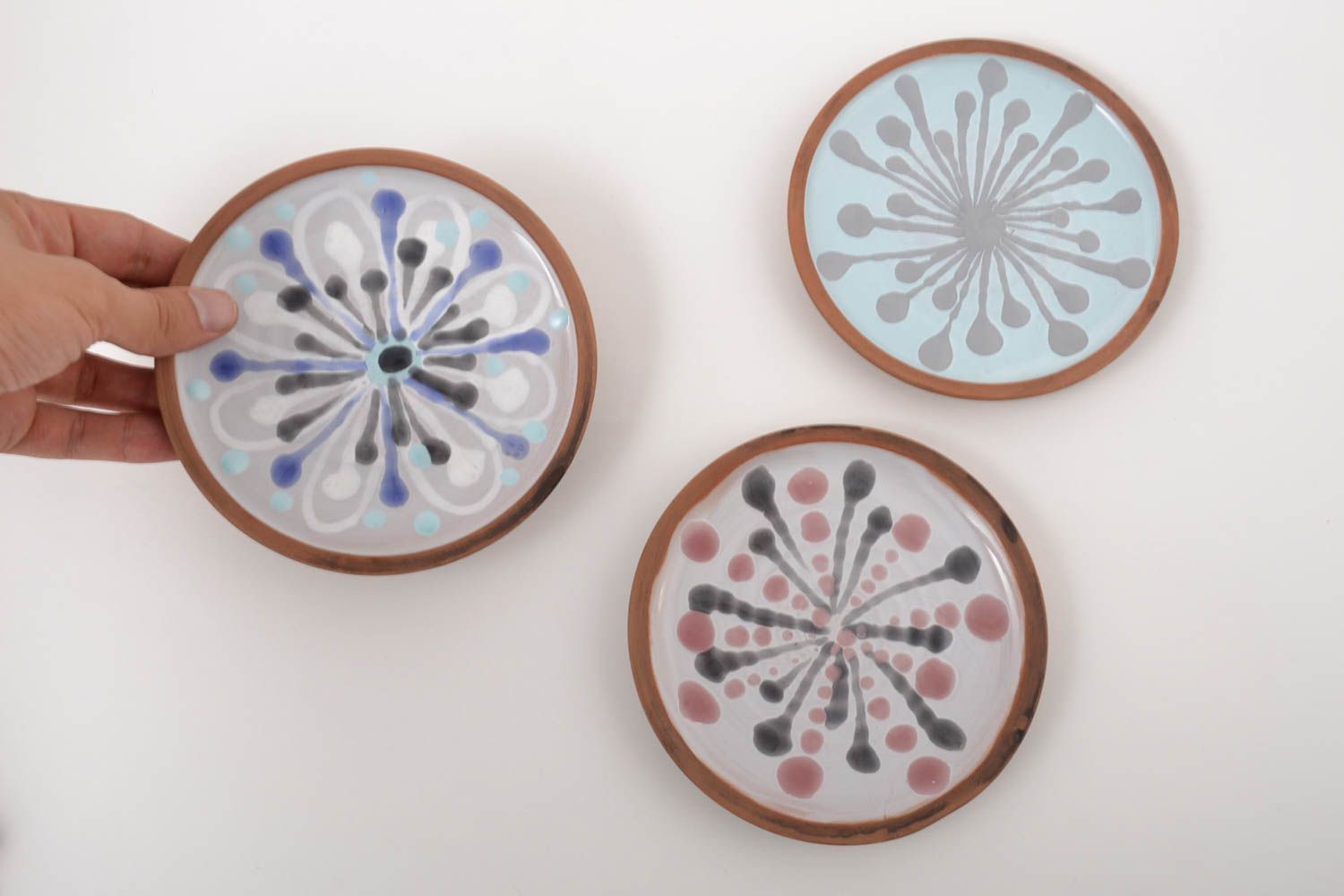 Расписные тарелки ручной работы глиняная посуда керамические тарелки 3 штуки фото 5