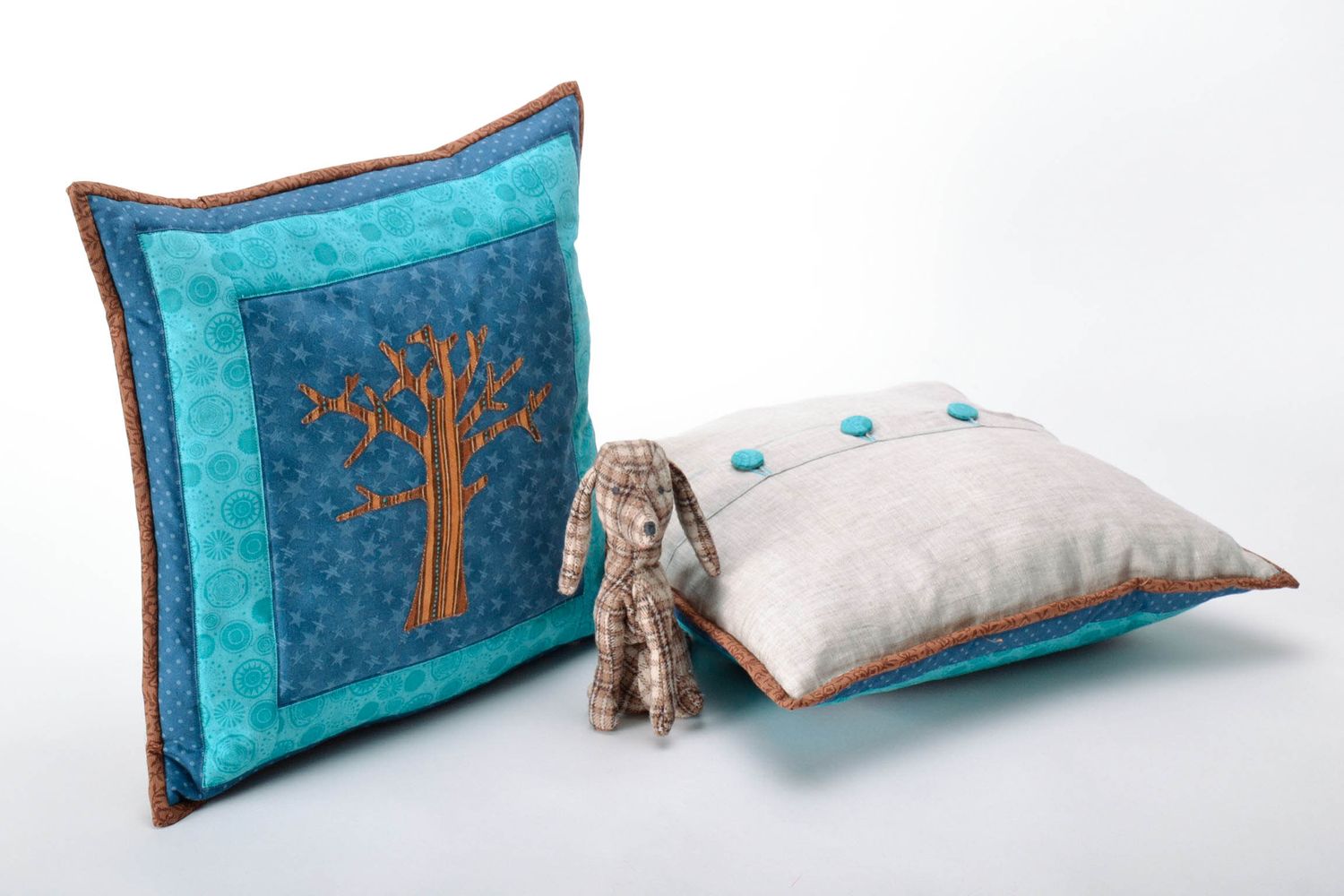 Cuscino decorativo fatto a mano morbido in stoffa cuscini per divani originali
 foto 1