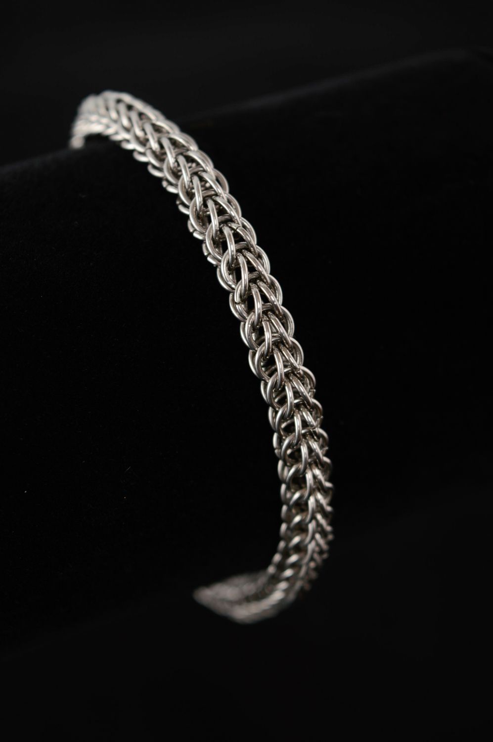 Handmade unisex bracelet made of jewelry alloy photo 2