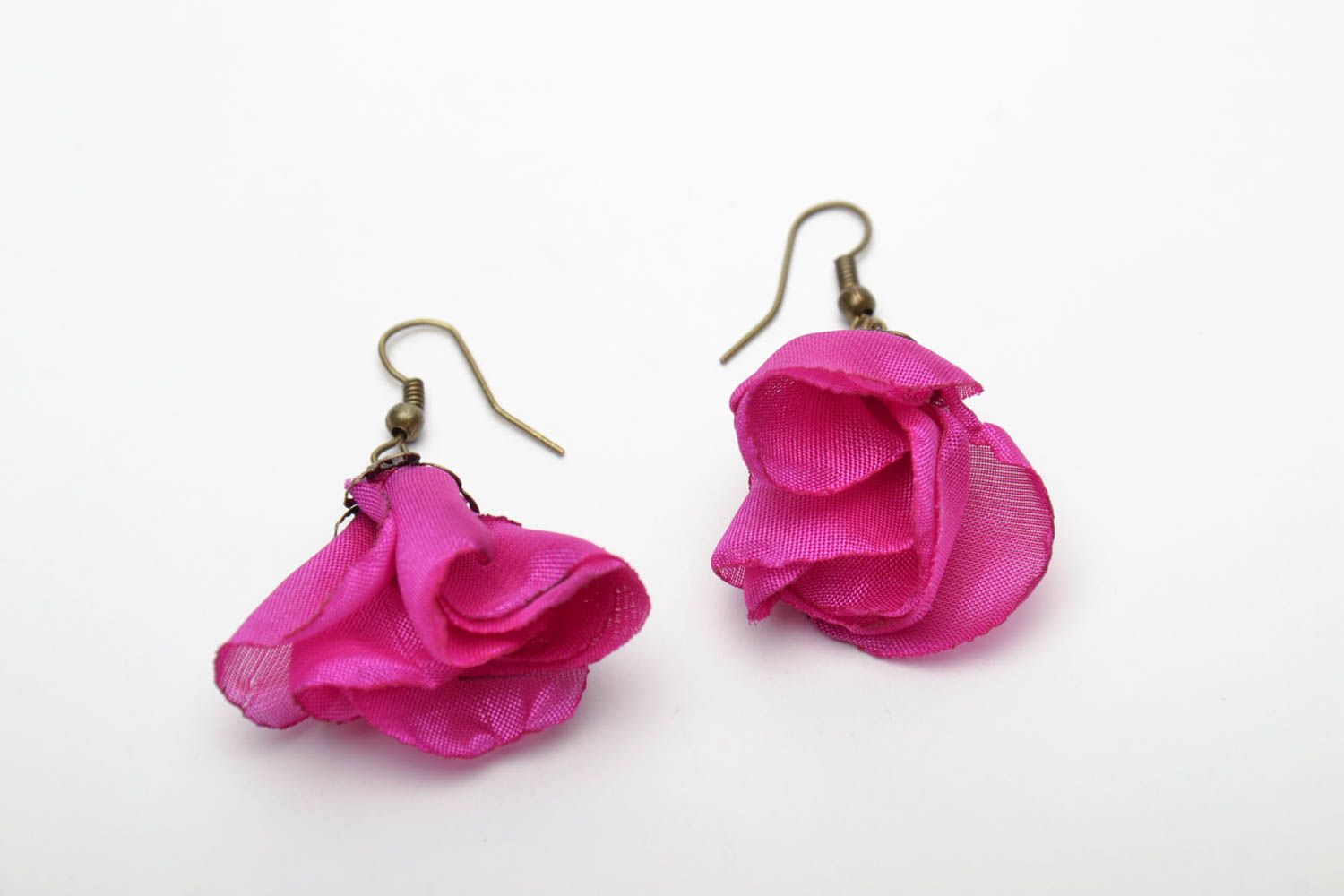 Satin ribbon earrings Rose Petals photo 3