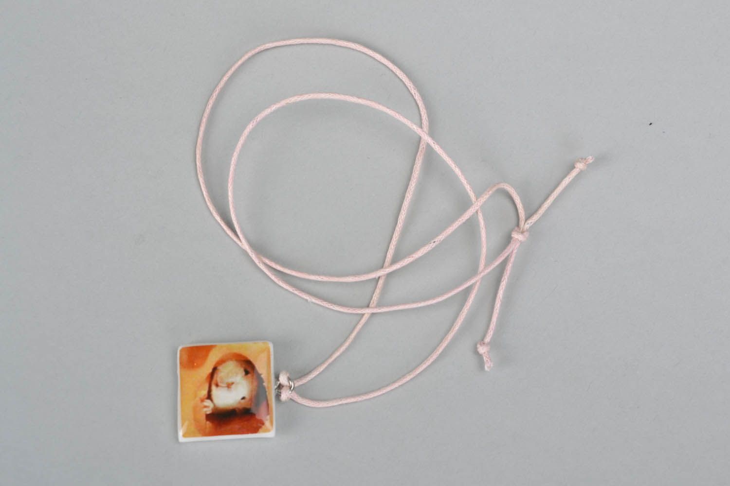 Pingente Hamster de argila de polímero feito à mão acessório de mulher artesanal   foto 2