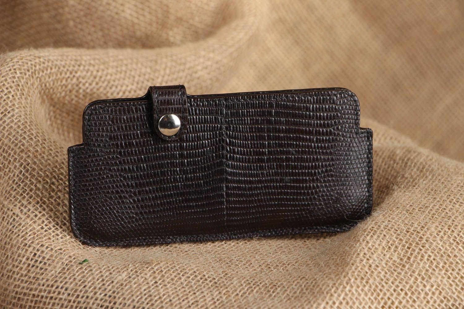 Leather phone case photo 5