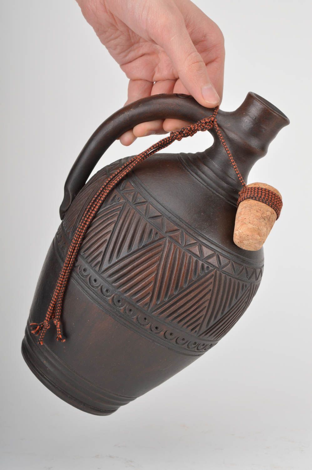 Ton Krug mit Holz Kork Keramik Geschirr für Küche handmade dunkel 2 l originell foto 3