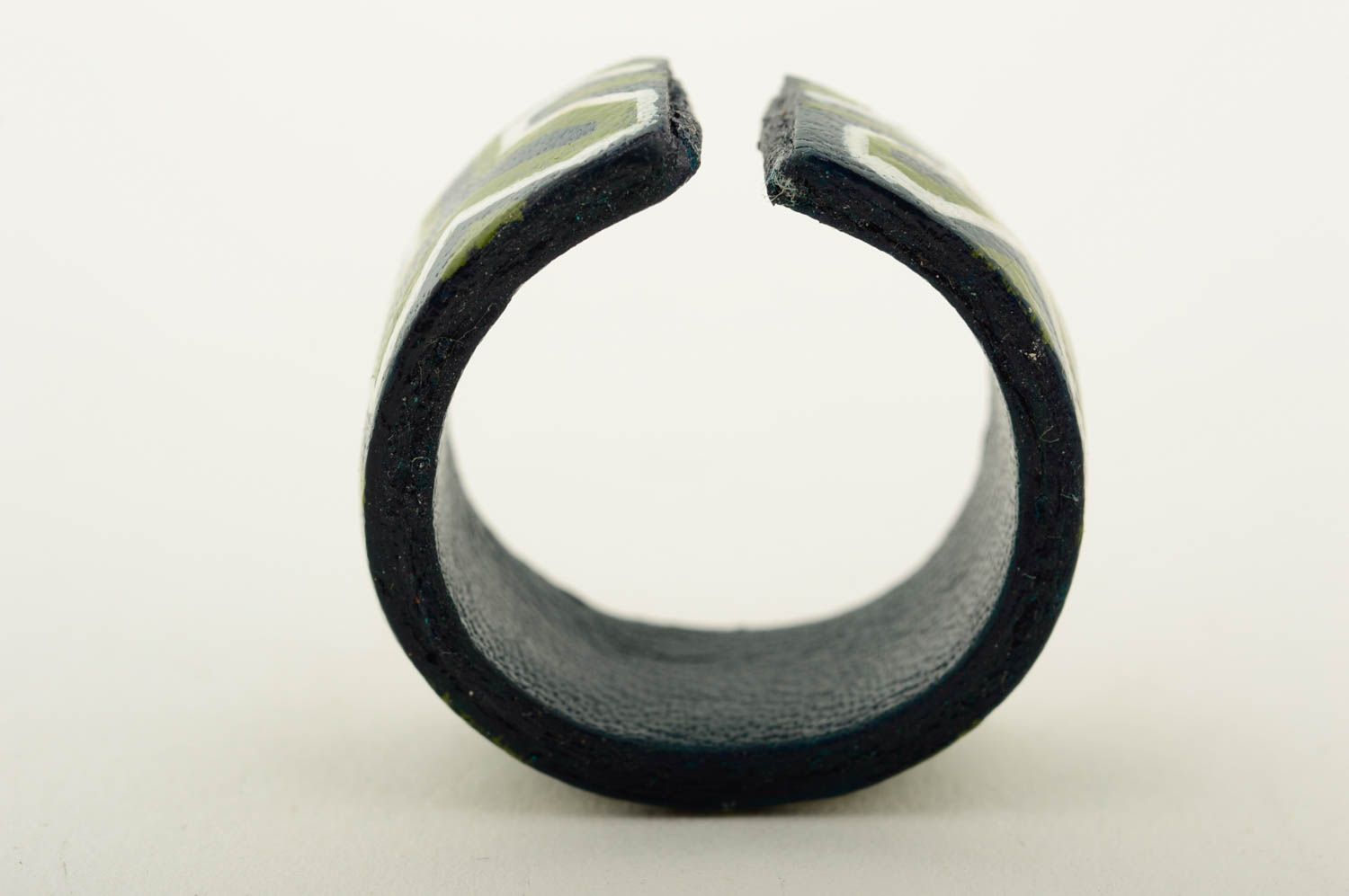 Кольцо ручной работы кожаный аксессуар зеленый оригинальное кольцо с росписью фото 5