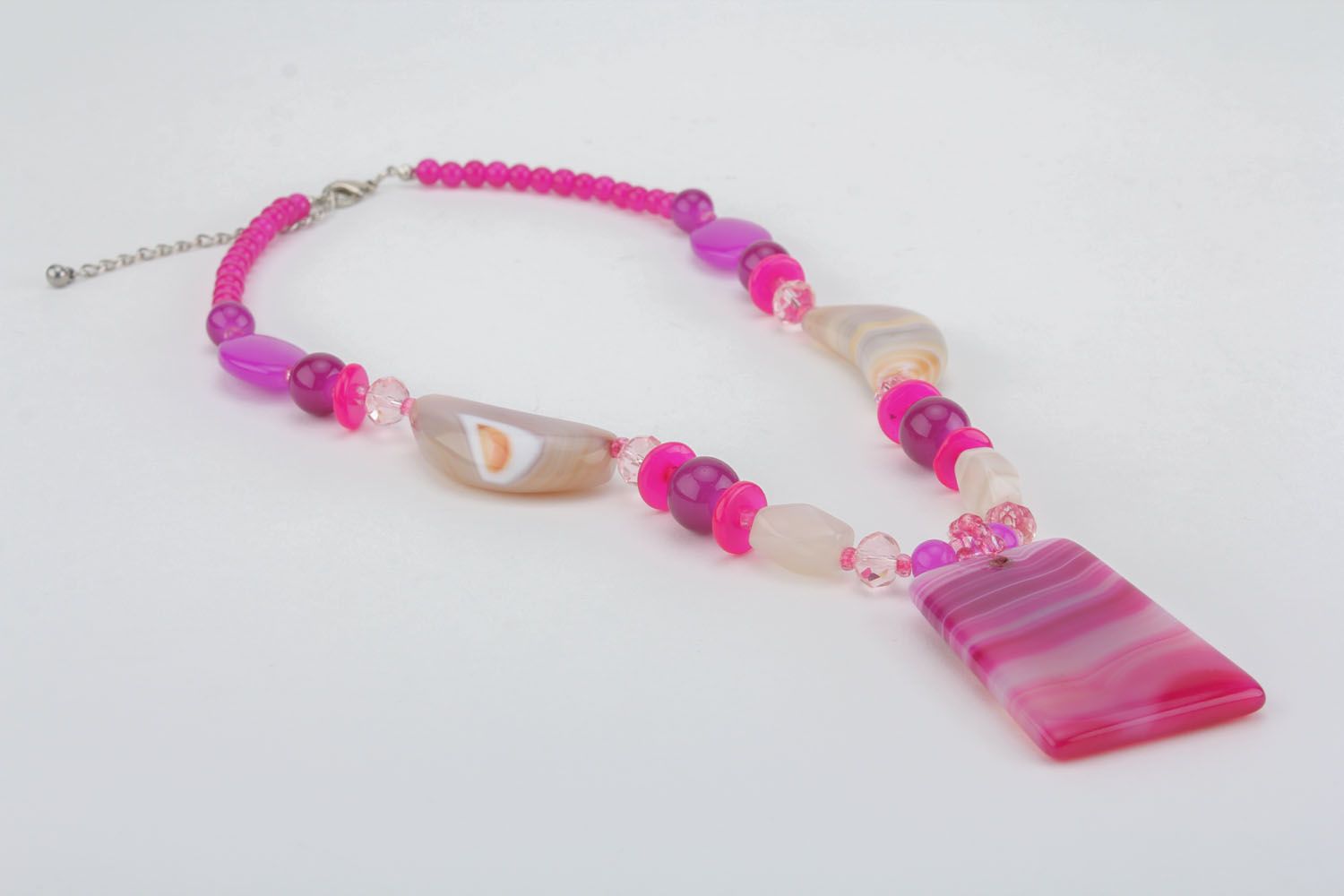 Pink necklace made of natural stones photo 2