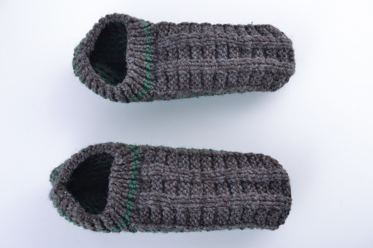 Beautiful gray handmade warm knitted half-woolen slippers photo 3