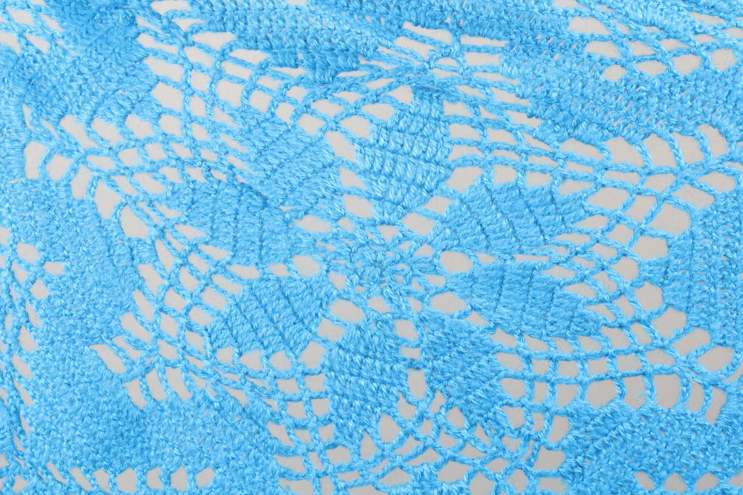 Châle bleu tricoté fait main photo 3
