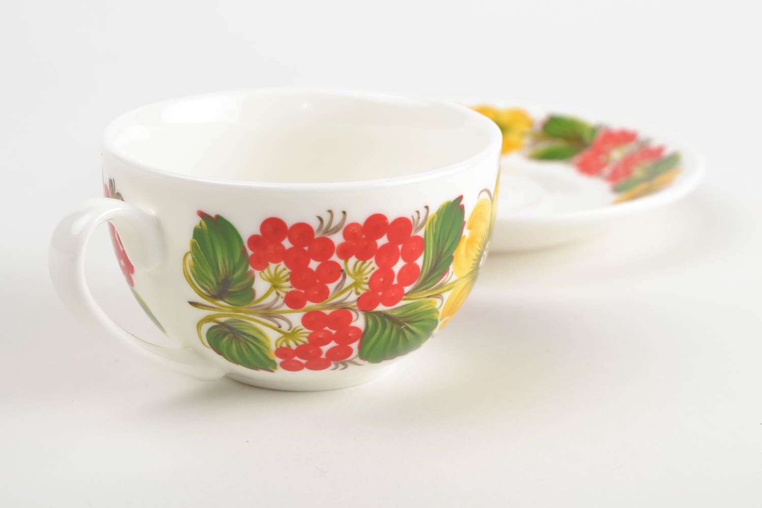 Wide Russian style teacup with floral design, handle, saucer photo 3