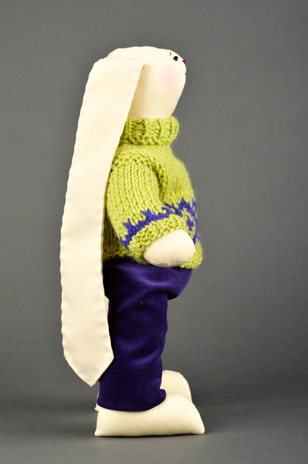Juguete artesanal muñeco de peluche decorativo regalo original Conejo de tela foto 3