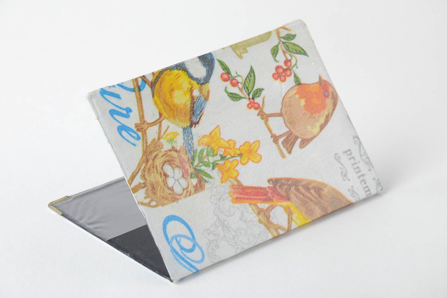 Пластиковая обложка для паспорта в технике декупаж ручной работы Птички фото 5