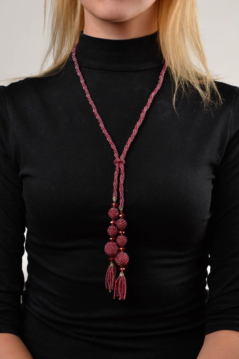 Collier lariat Bijou fait main rouge en perles de rocaille original Cadeau femme photo 2