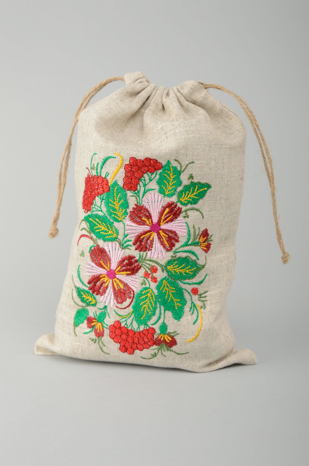 Handmade embroidered fabric gift bag photo 1