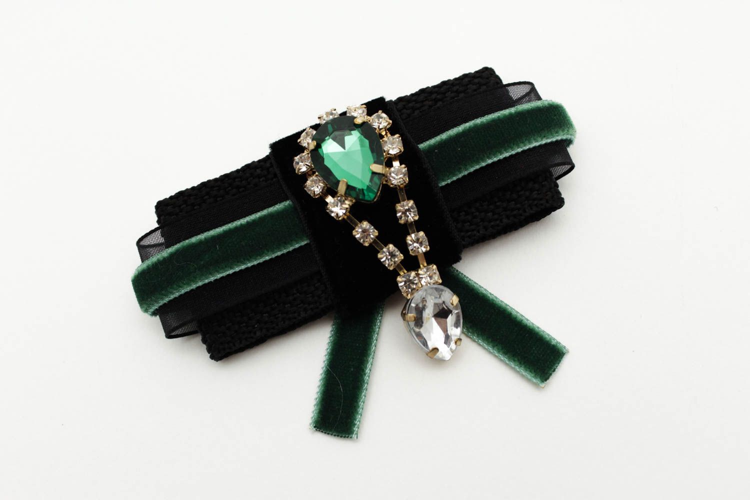 Broche fantaisie Bijou fait main noir-vert foncé vintage en tissus Cadeau femme photo 3