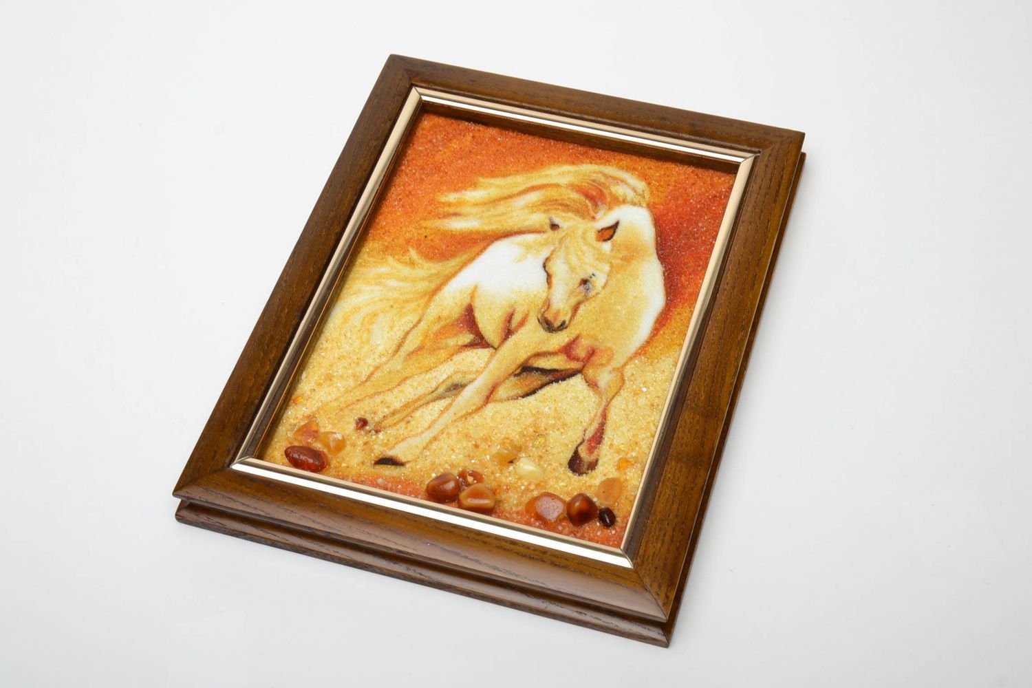Картина на стену с янтарем Конь фото 2