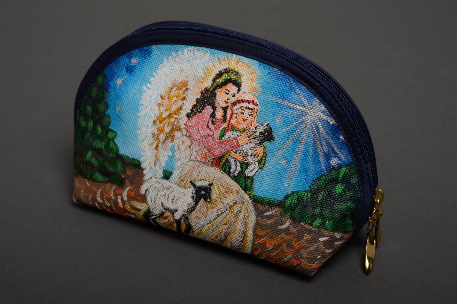 Denim beauty bag with painting photo 5