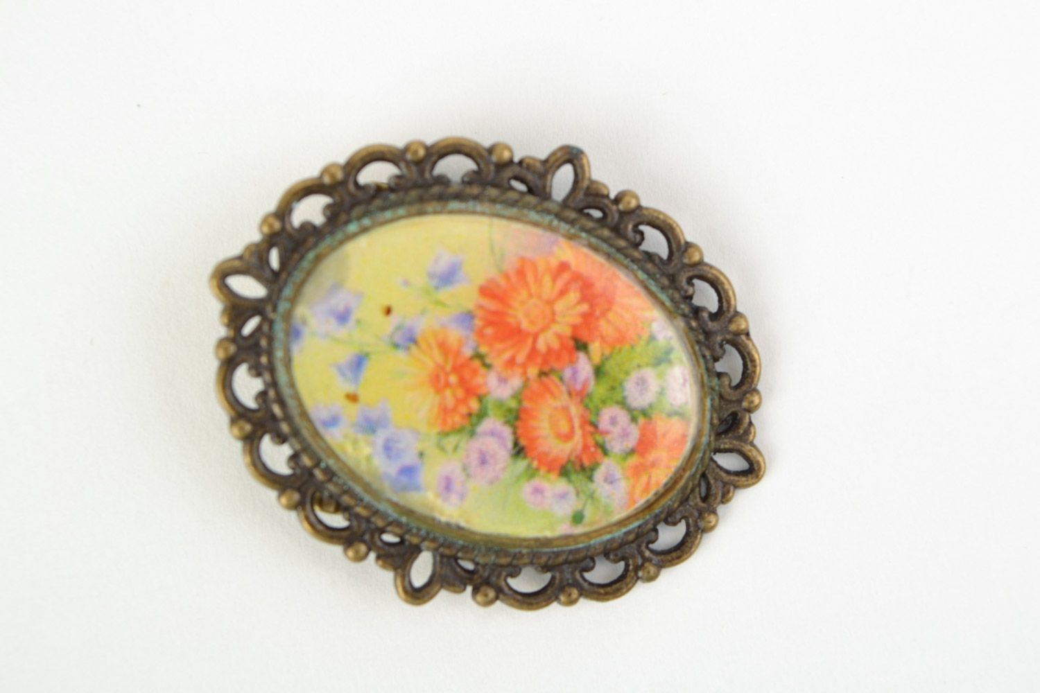 Handmade colorful vintage brooch with floral print coated with epoxy resin  photo 5
