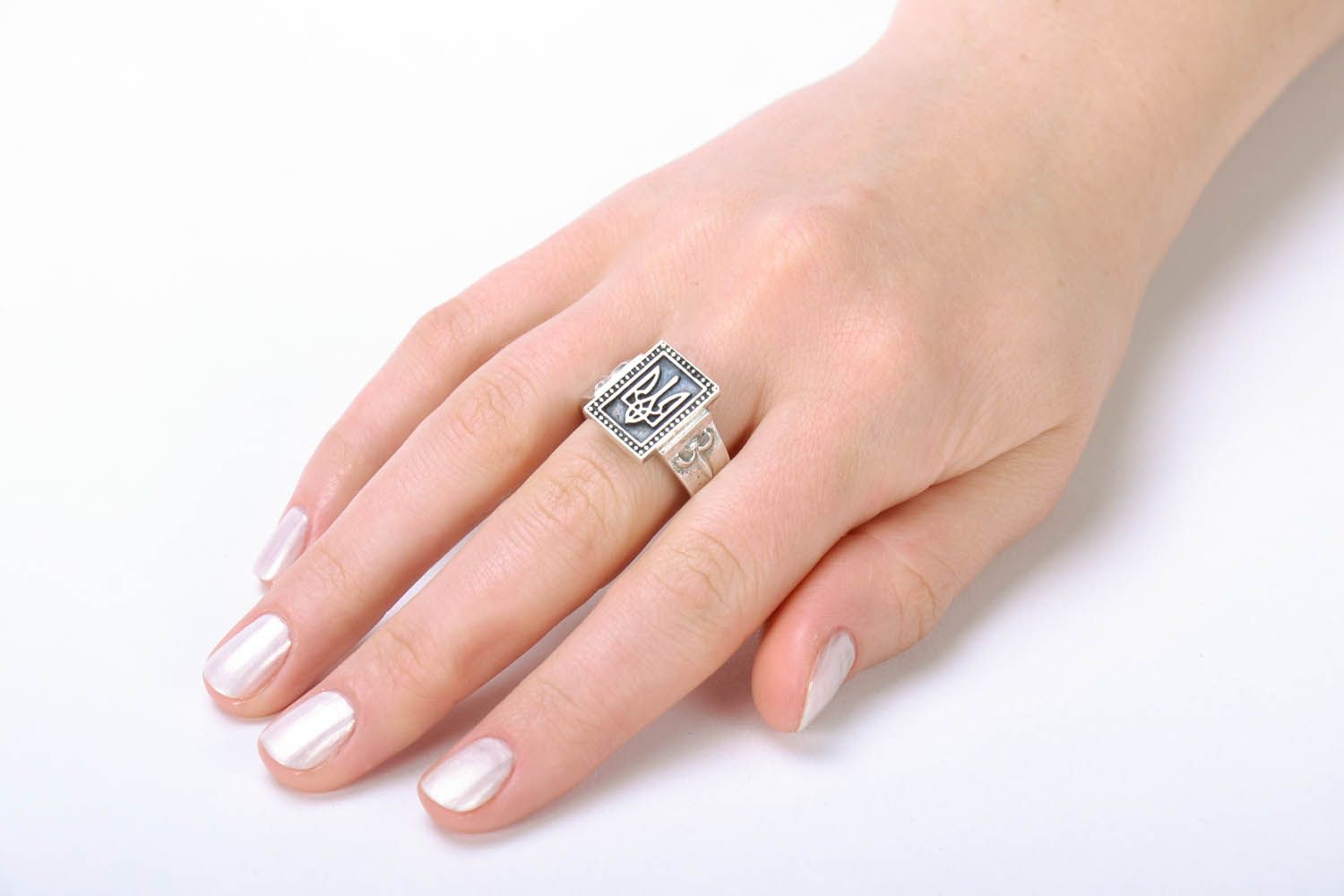 Перстень из серебра Герб Украины фото 5