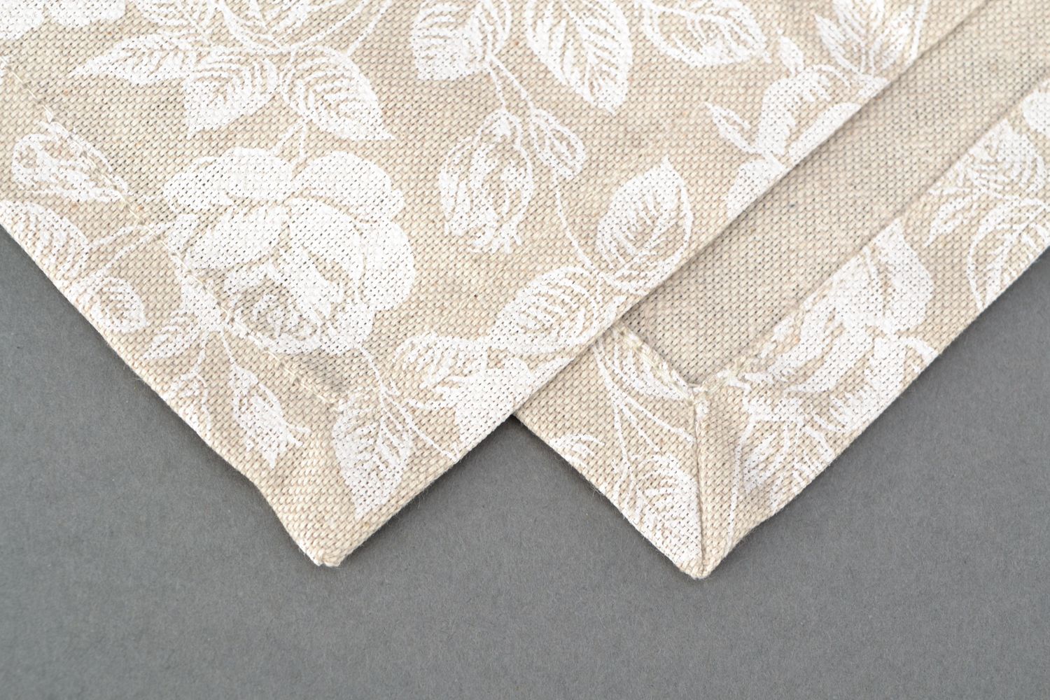 Chemin de table beige design à motif fleurs de rose coton polyamide fait main photo 4