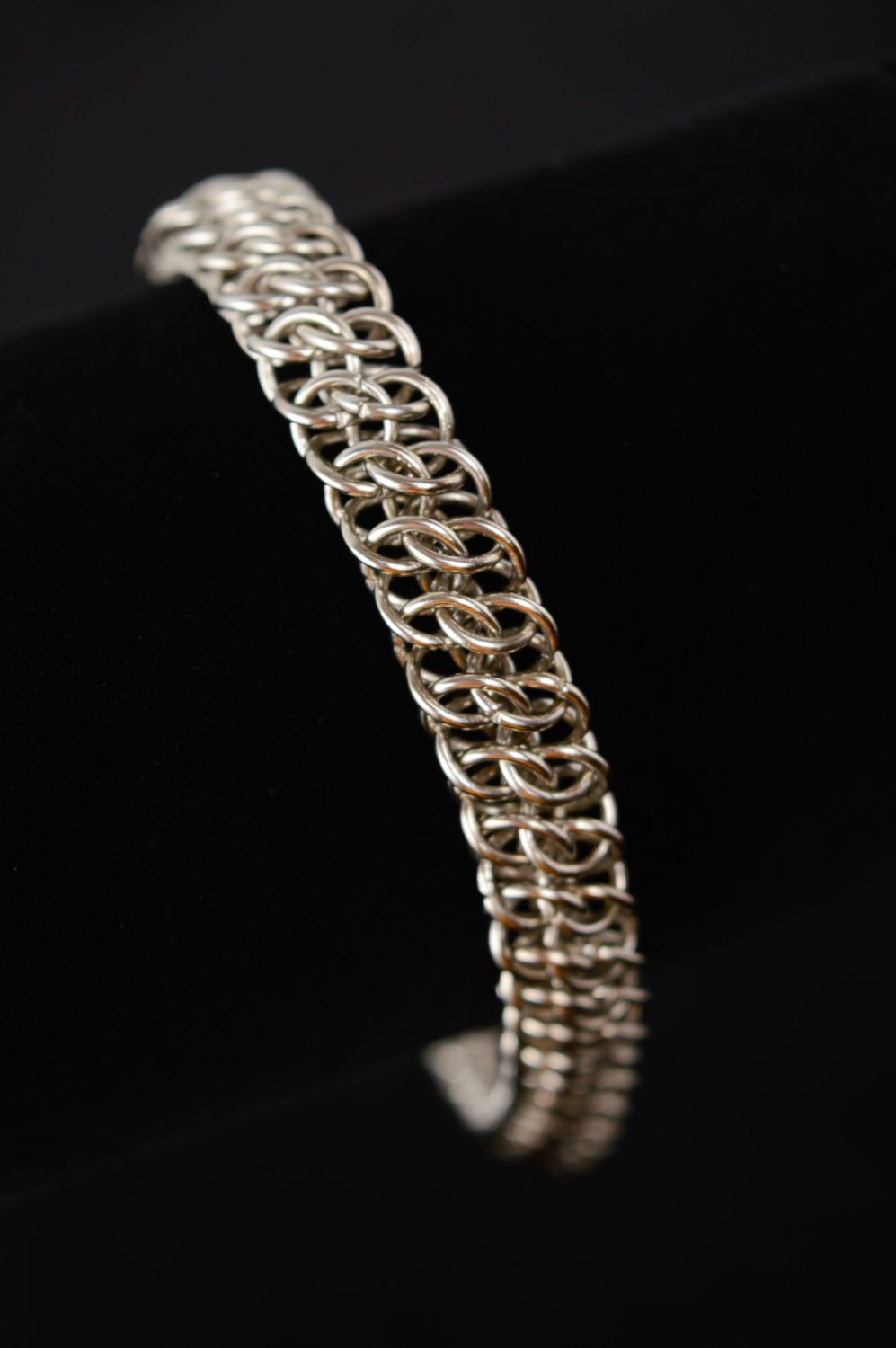 Handmade bracelet woven of jewelry alloy elements photo 2