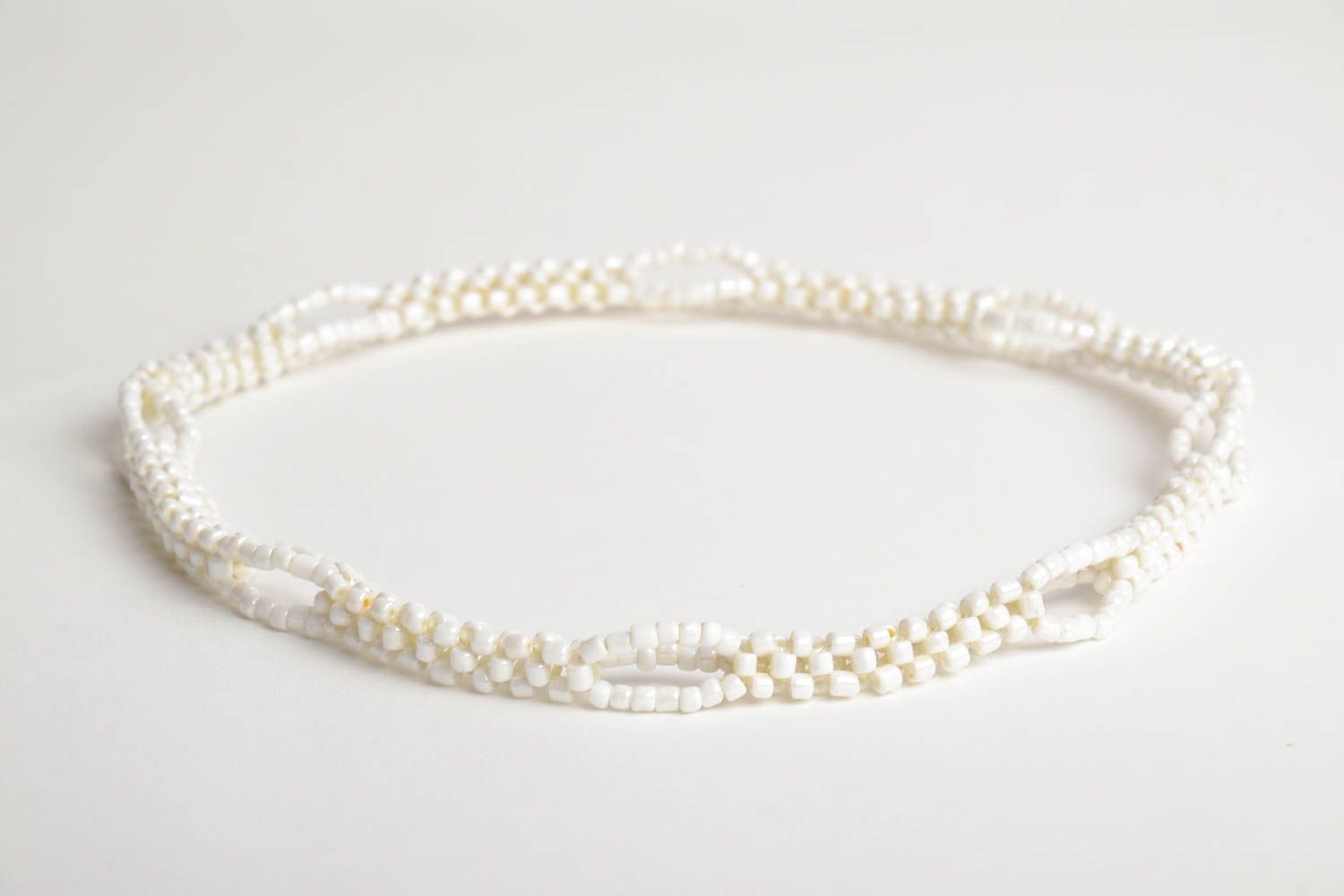 Handmade designer women's thin laconic crocheted beaded necklace of white color  photo 3