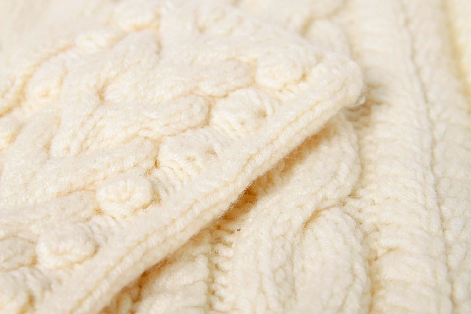 Zarter Damen Schlauchschal handmade Winter Accessoires Damen Stulpen aus Wolle foto 10