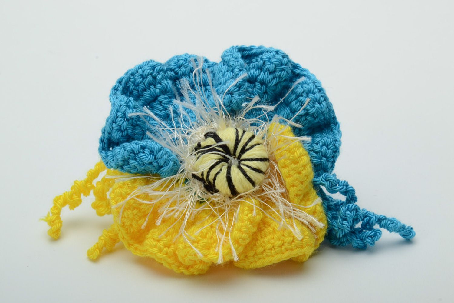 Grand élastique à cheveux fleur tricoté au crochet fait main bicolore pour femme photo 5