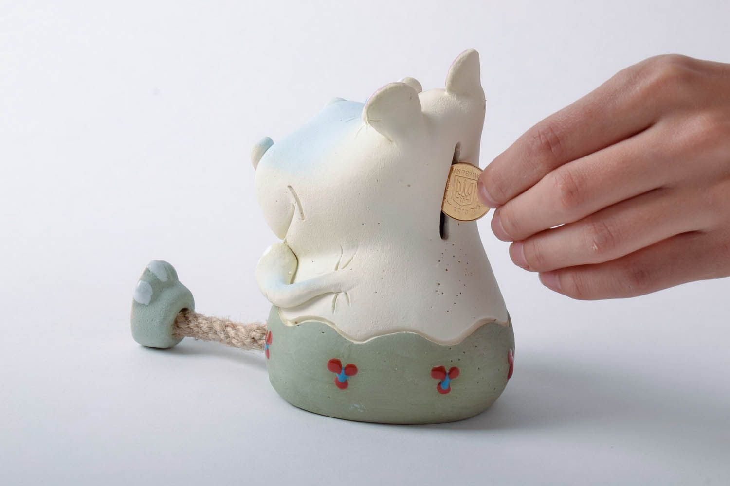 Tirelire céramique faite à la main Petit hippo photo 4