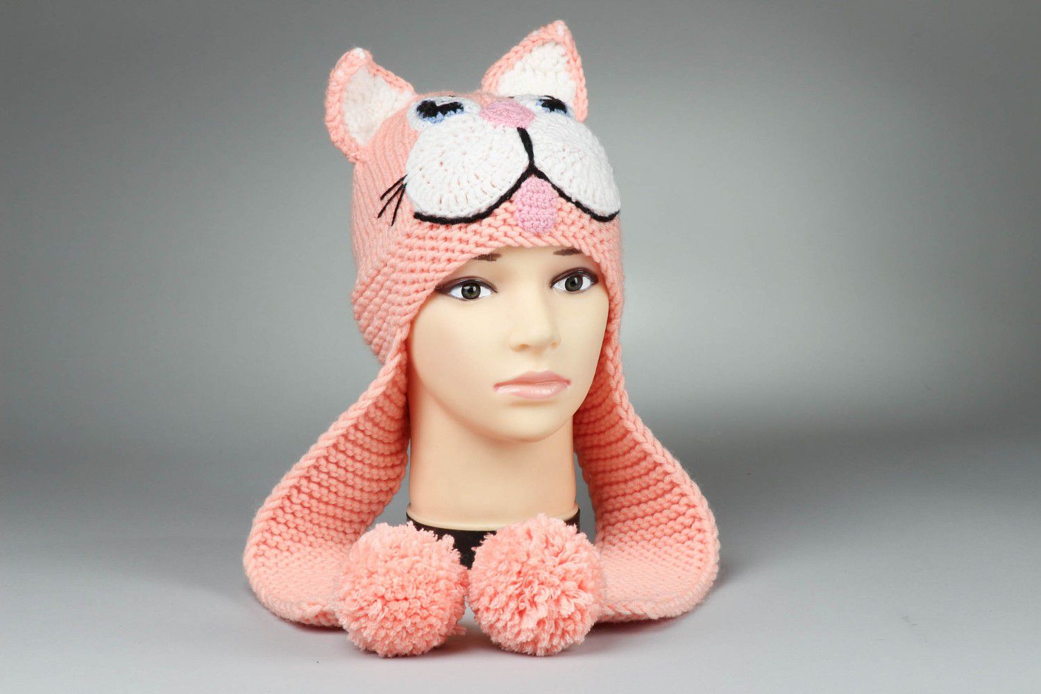 Шапка вязанная Розовый кот фото 1